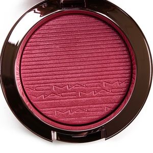 MAC Limited Edition Extra Dimension Blush